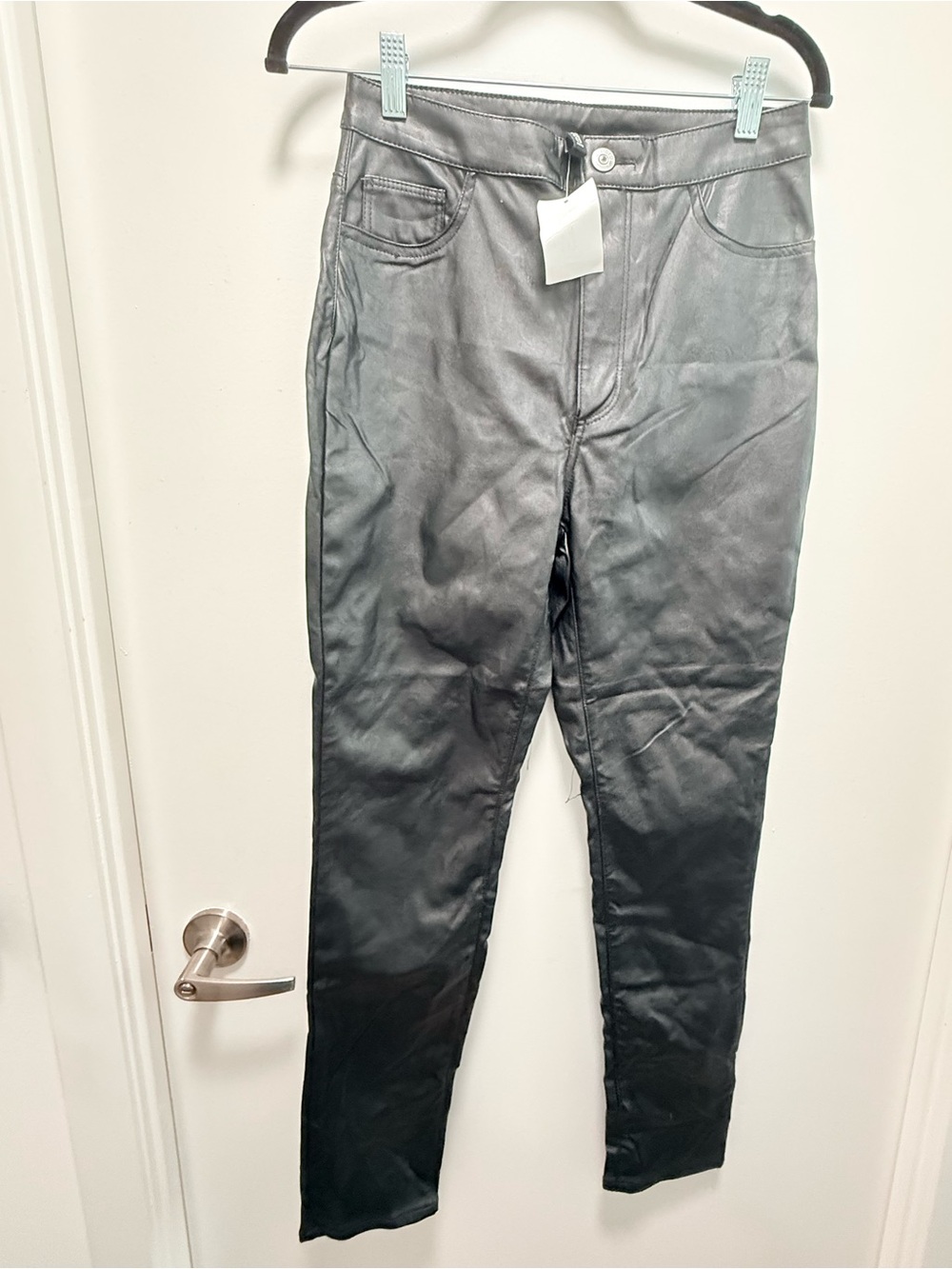 NWT H&M Divided Black Faux Leather High Rise Skinny Pants - Size US 8 / EUR 40